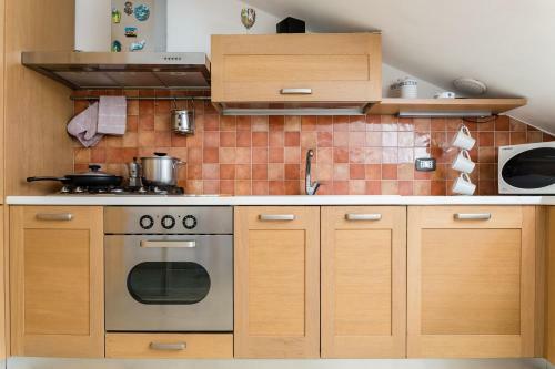 Linden Apartment
