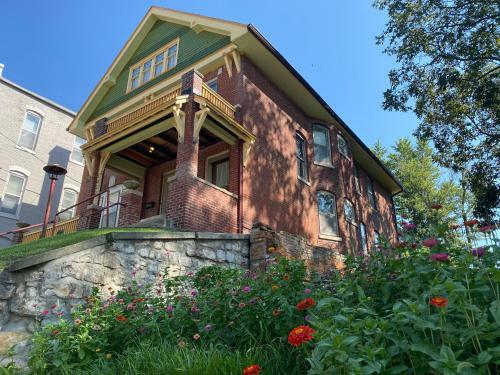 Apartamento The Edmond An 1887 Arts & Crafts Gem