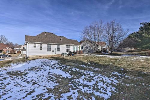 Pet-friendly St Joseph Apartment With Yard!