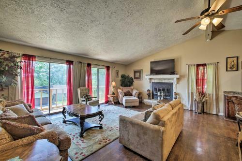 Shell Knob Home With Deck And Table Rock Lake View