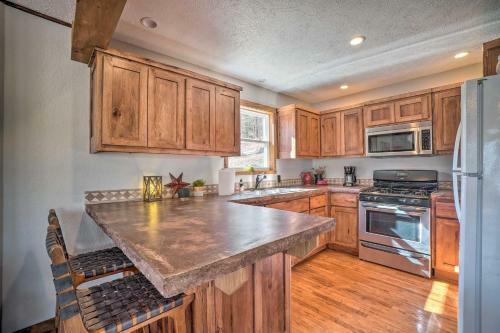 Lakefront Shell Knob Home With Deck And Gas Grill