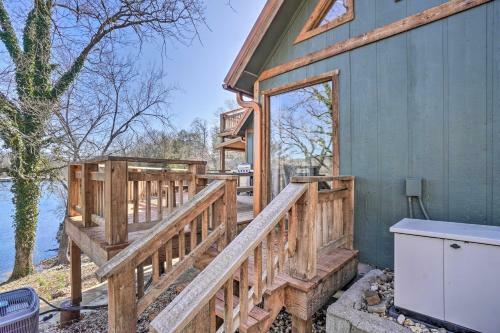 Lakefront Shell Knob Home With Deck And Gas Grill