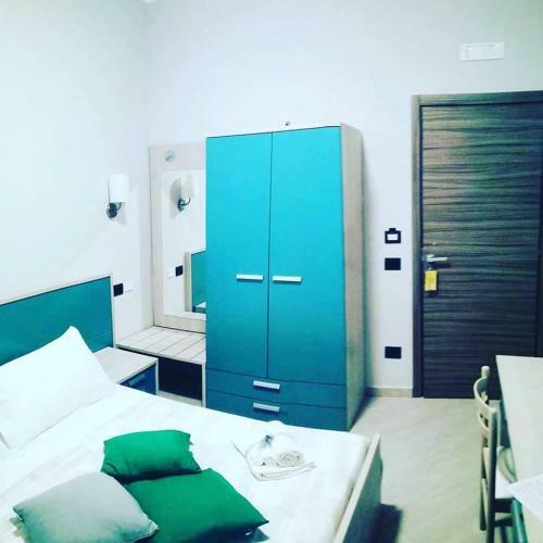 Hostal Affittacamere Borgata Marina