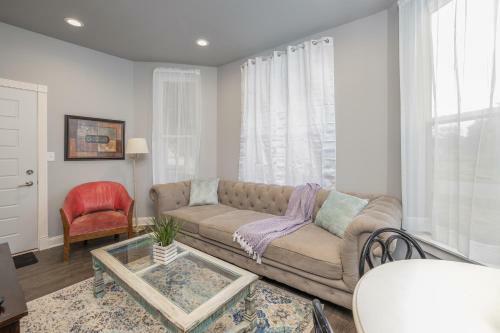 Apartamento Exquisite 1br/1ba + Kitchen - Historic C-street