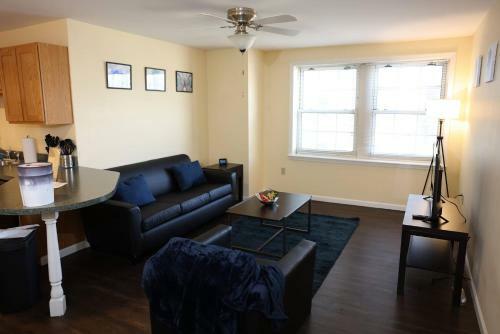 Apartamento Cozy Campus Stay With 78 Walk Score