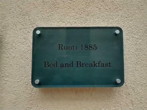 Hostal Ruoti 1885