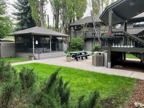 Apartamento Luxury 1 Br In The Heart Of Bigfork