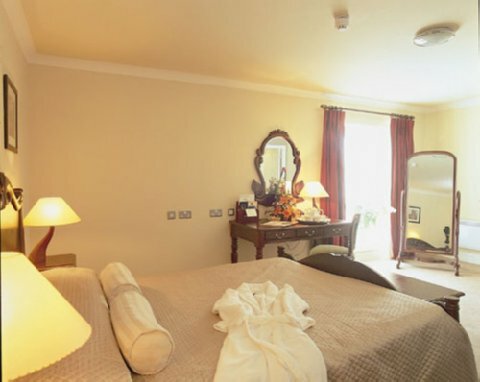 Hotel Riverside