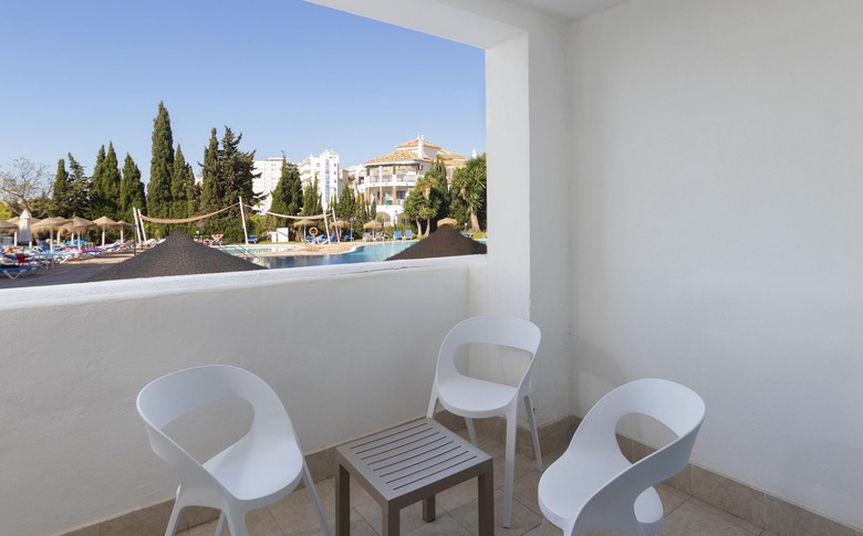 Hotel Palia La Roca
