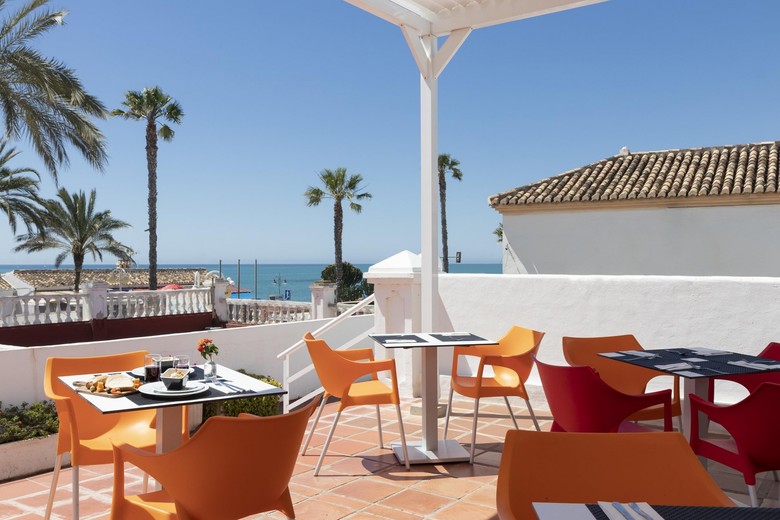 Hotel Palia La Roca
