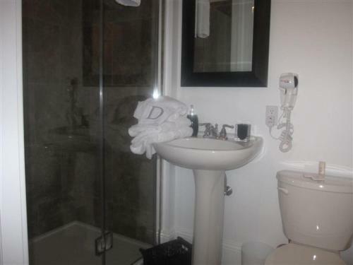 Driftwood Heights B&B