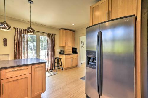 Historic District Escape With Wraparound Deck!