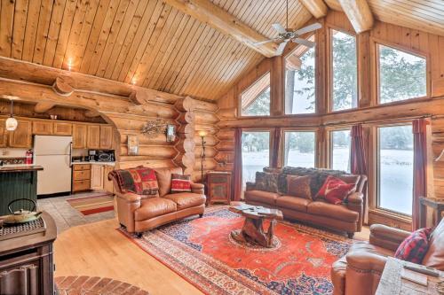 Columbia Falls Escape Near Glacier Natl Park