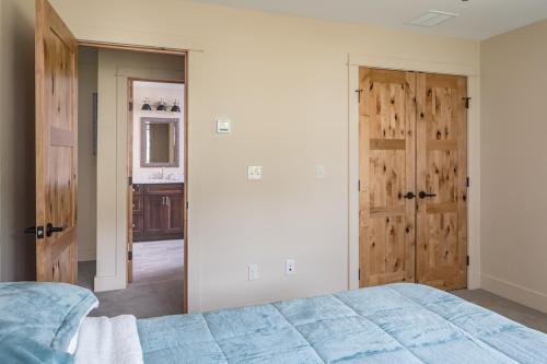 Big Pine Chalet