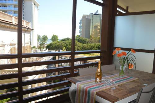 Sea View Embassy Apartment