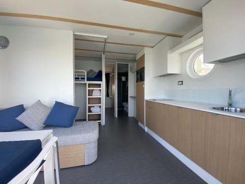 Marina Blu Floating Resort Rimini