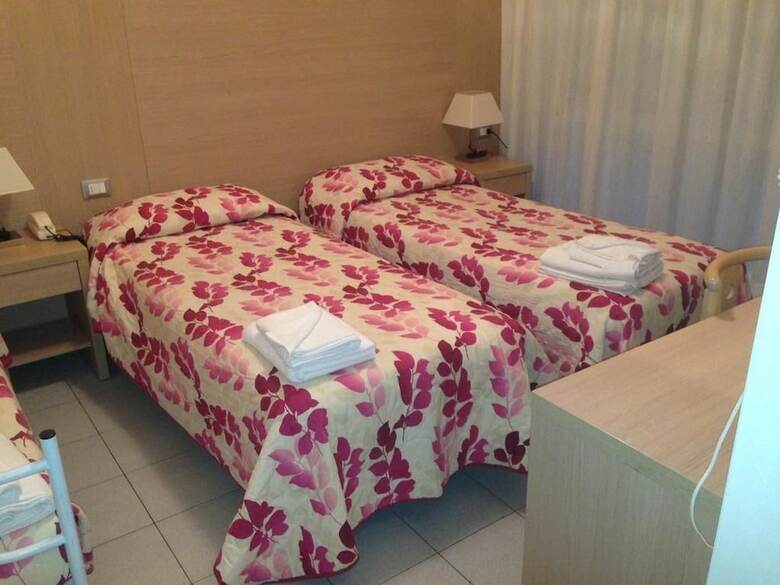 Hotel Aron