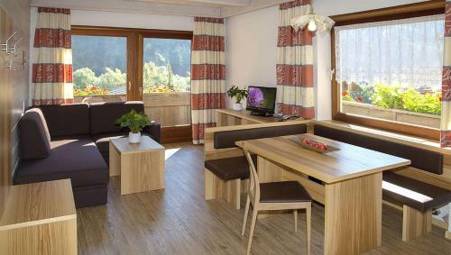 Apartamento Riederhof Ferienwohnungen Arthur 6