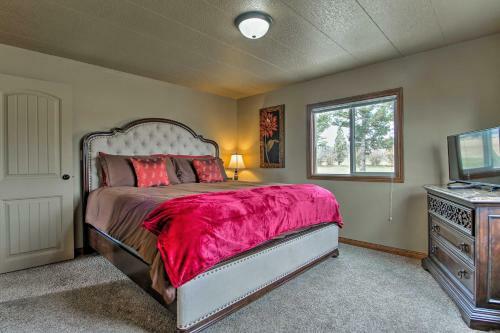 Helena Home With Covered Patio And Views!