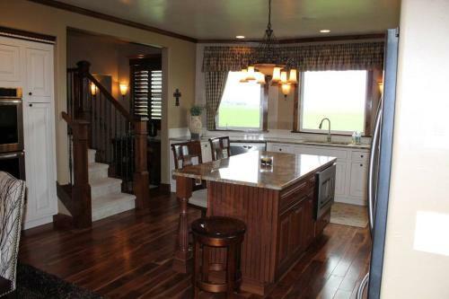 Villa The Elegant Montana Farmhouse