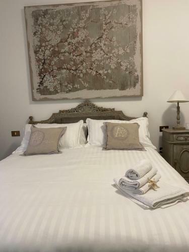 Apartamento Violetta Maison, Elegante E Romantica A Salo?