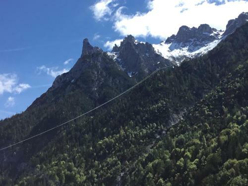 Neuerbaute Ferienhaush�lfte 4erspitzblick