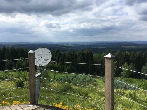 Hostal Pension Zum Rothaarsteig