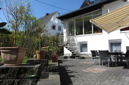 Hostal Pension Zum Rothaarsteig