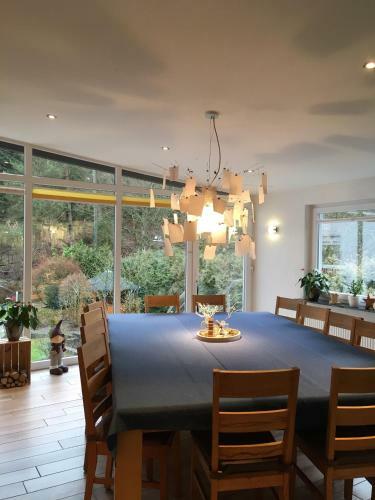 Hostal Pension Zum Rothaarsteig
