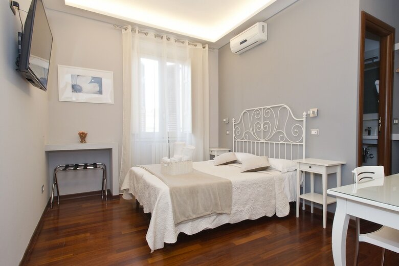 Hostal Borghese Executive Suite