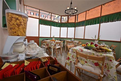 Hotel Carmel