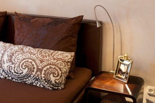 Lion Homestay Munich