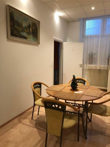 Munich Apartment Harras (souterrain)