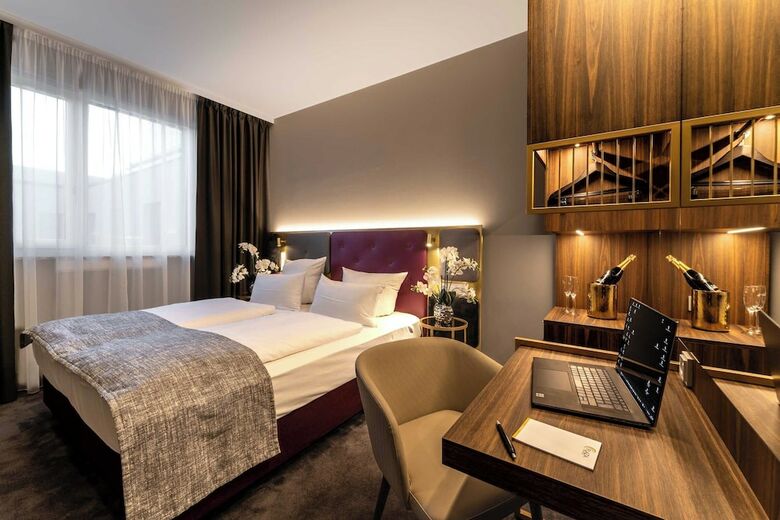 Fourside Hotel Munich