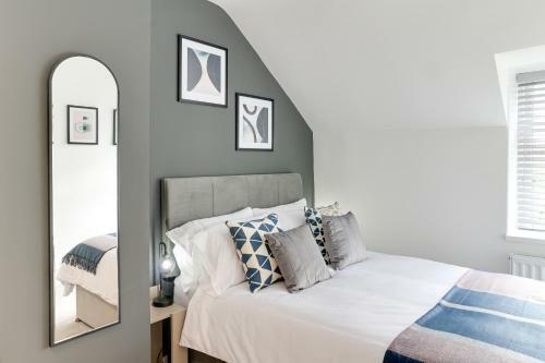 Host & Stay - Beam End Cottage