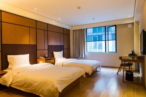 Ji Hotel Xian Da Yan Ta