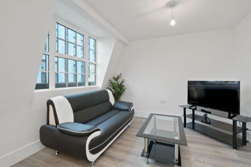 Modern, Chic, One Bedroom Apartment In Slough