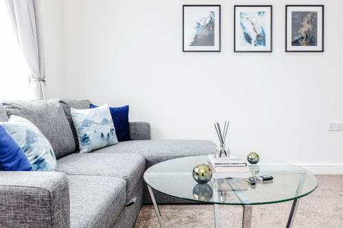 *contractor *vacation Home* -thurrock Ockendon
