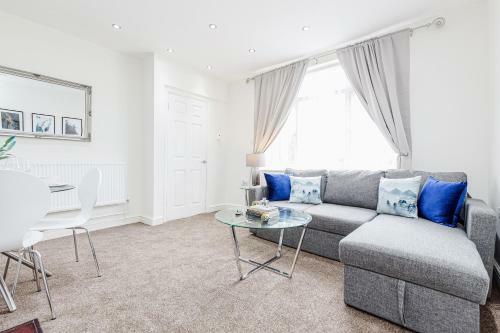 *contractor *vacation Home* -thurrock Ockendon