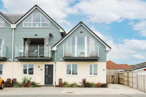 46a Sea Front
