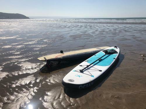 Enchanted Retreats At West Ford Devon