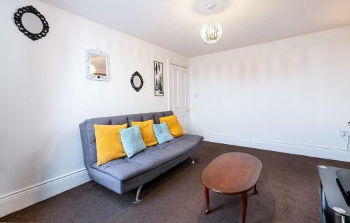 Coastal Luxury Apartment 3 Bedroom
