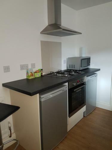 AA Apartment Westoe Road
