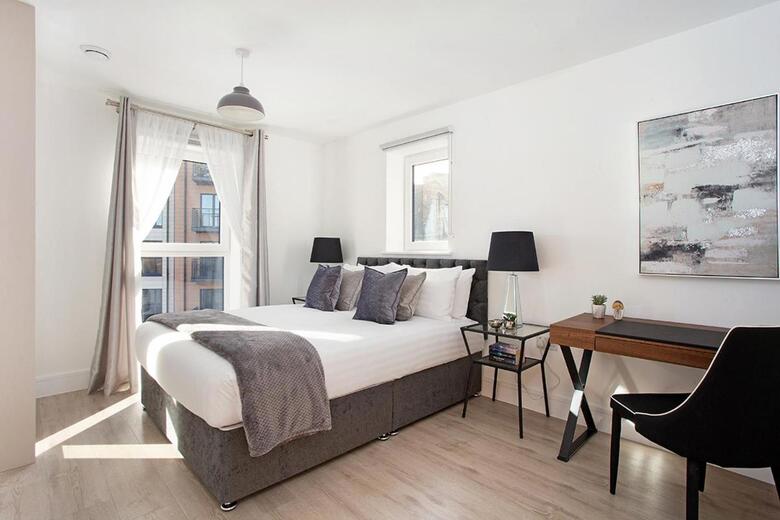 Apartamento Deanery Court Vittrum Suites