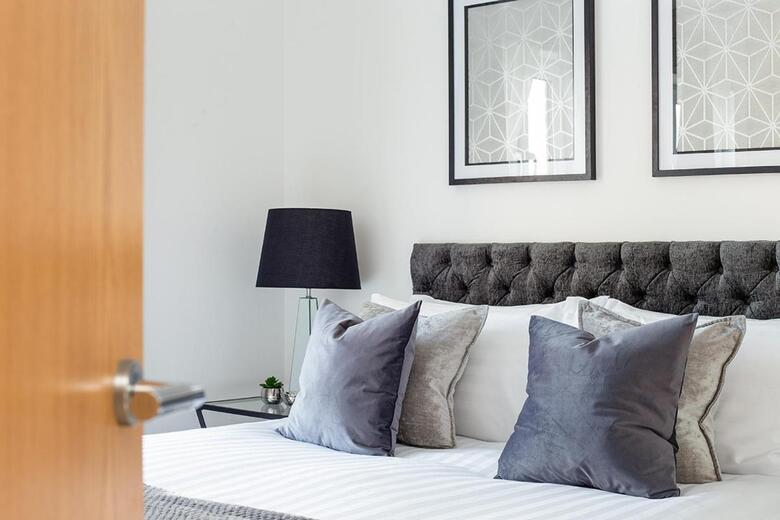 Apartamento Deanery Court Vittrum Suites
