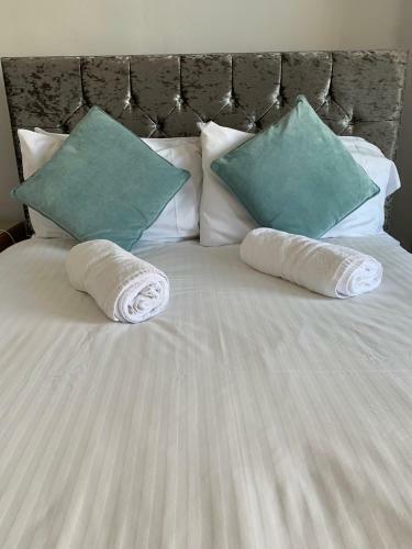 Hostal Rivendell Guest House