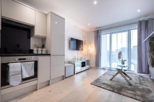 Royal White Swan Silver Service Apartments 1 Bed *