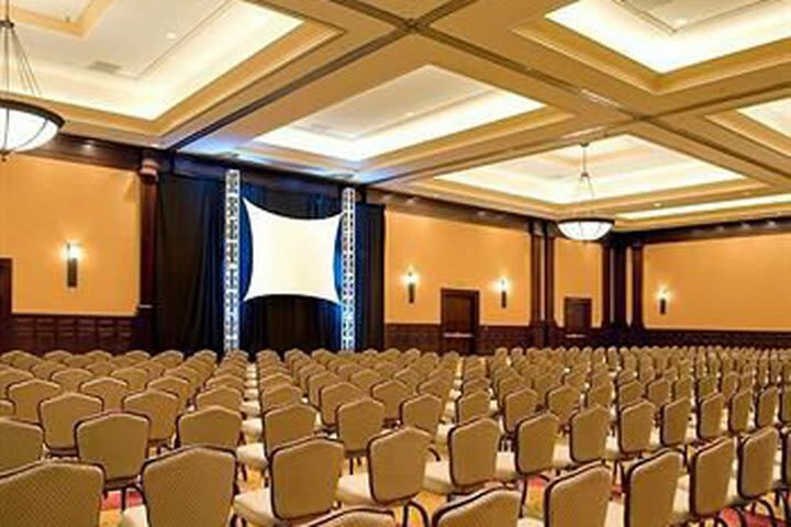 The Worthington Renaissance Fort Worth Hotel