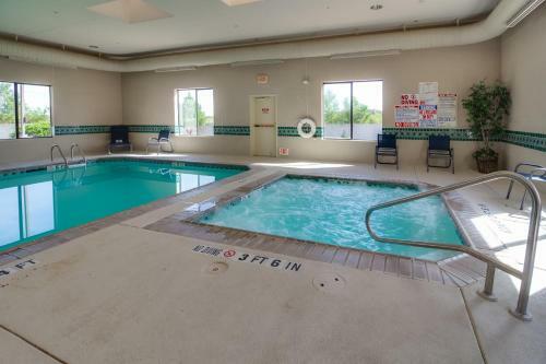 Hotel Ashmore Inn And Suites Amarillo