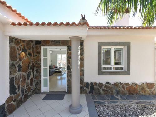 Chalet Chalet Santa Ana 19